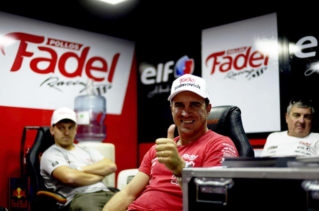 Mariano Werner y su equipo trabajan en el armado de su nuevo Ford