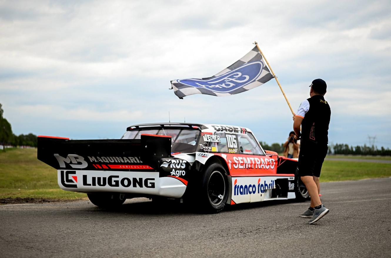 TC Pista Mouras: dos entrerrianos buscarán el título este fin de semana en La Plata