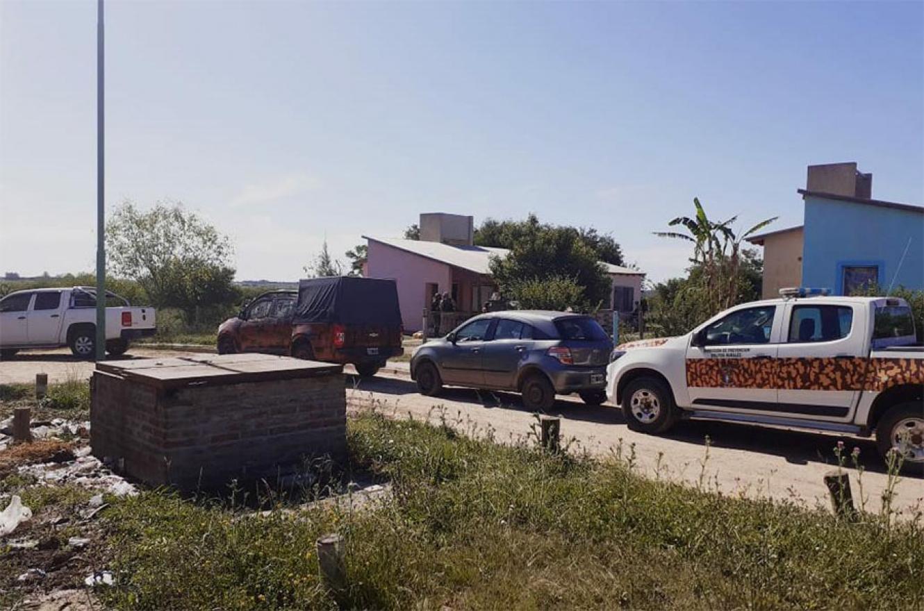 El allanamiento se realizó en el barrio Toto Irigoyen de Gualeguaychú y está relacionado a un robo calificado y privación ilegítima de la libertad.