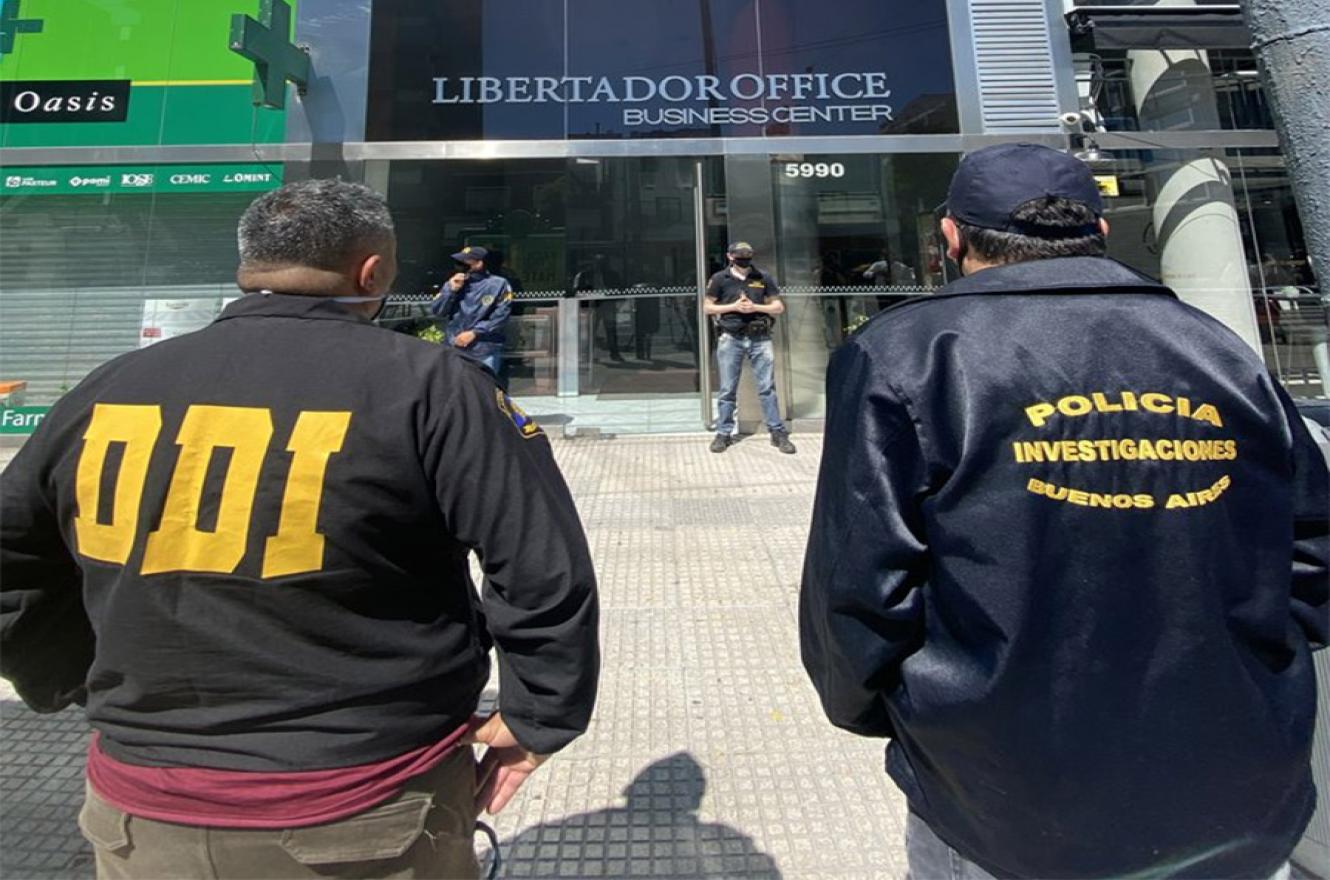 El allanamiento al consultorio de Luque en la torre Libertador Office, fue ordenado por el juez de Garantías de San Isidro, Orlando Díaz, a pedido de los fiscales que investigan la muerte de Maradona.