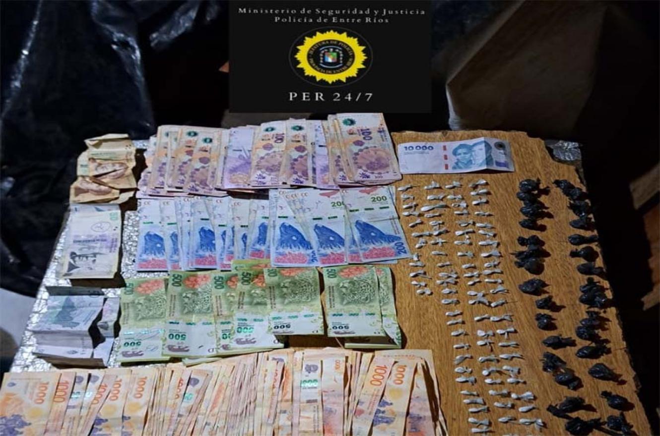 En los procedimientos se pudo secuestrar drogas, dinero en efectivo, rodados, armas y hay una persona detenida y varias identificadas.