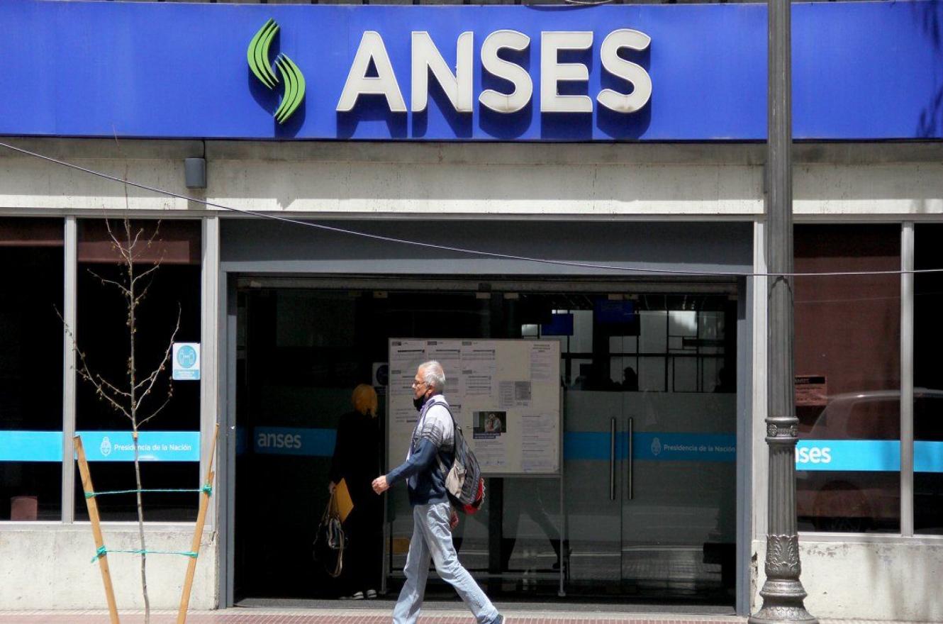 El Ministerio de Capital Humano señala que “el fraude descubierto podría haber costado a ANSES una suma considerable”. 