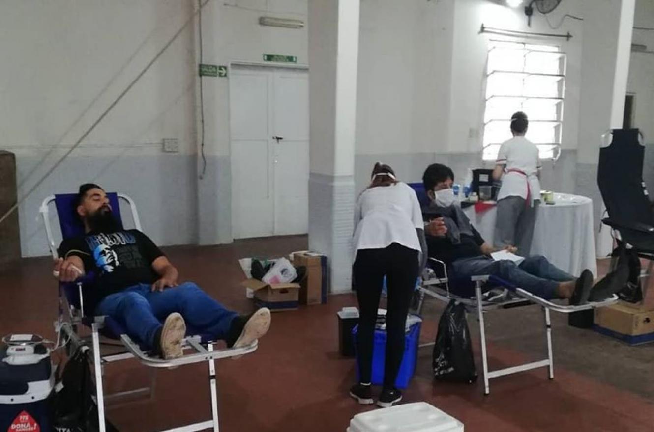 Atlético Paraná se sumó a la campaña de colecta de sangre