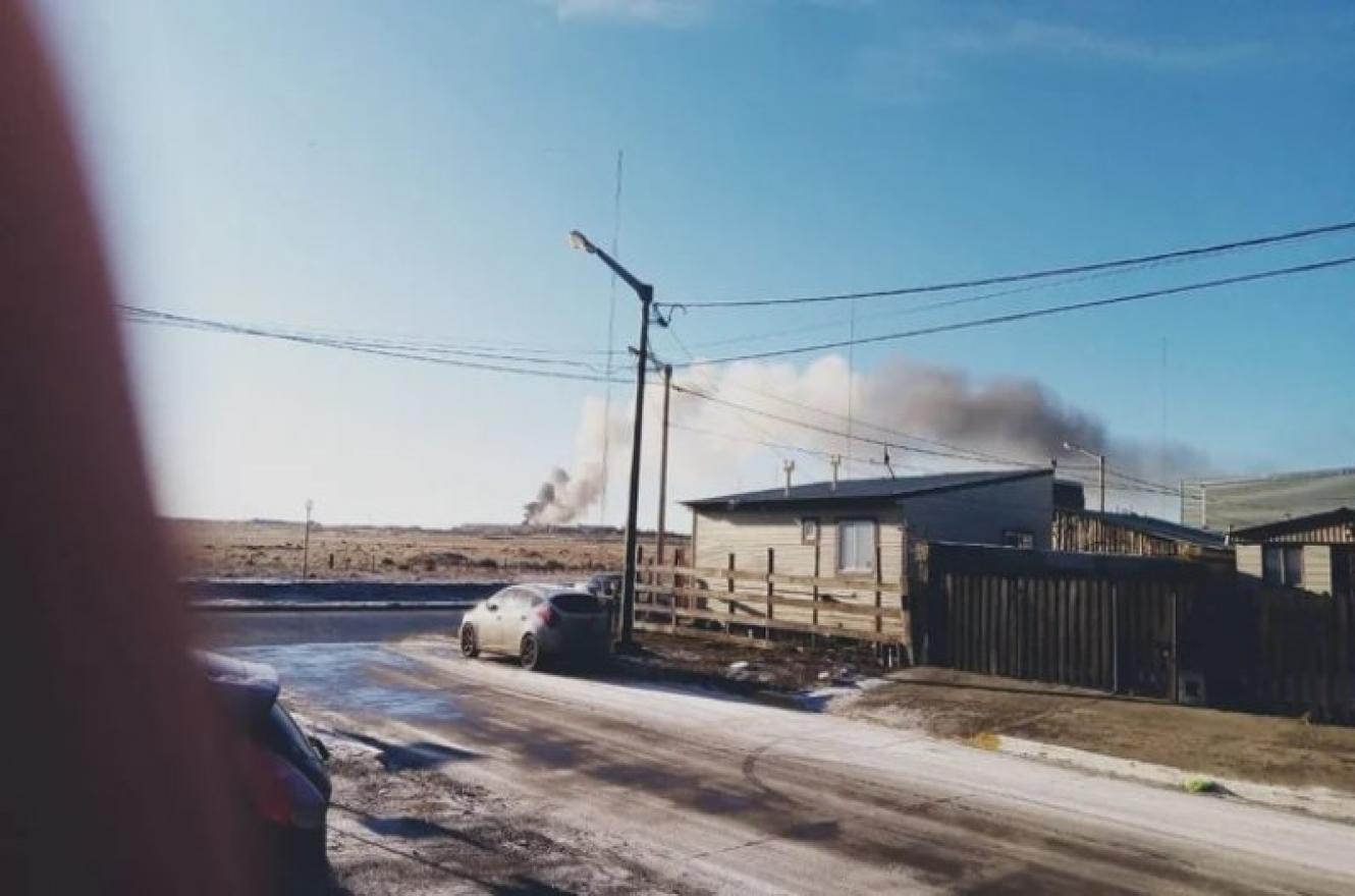 Fallecieron 4 personas al estrellarse un avión sanitario en el aeropuerto de Río Grande