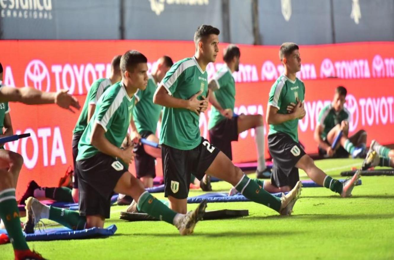Banfield confirmó un brote de coronavirus en la previa del partido con Estudiantes 
