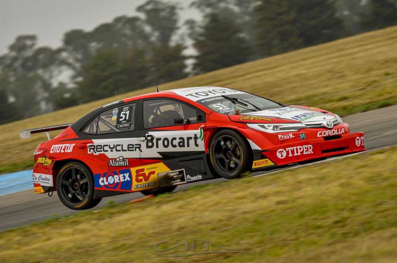 TC 2000 en Paraná: de local, Bastidas fue tercero en el Sprint que ganó Aramendia