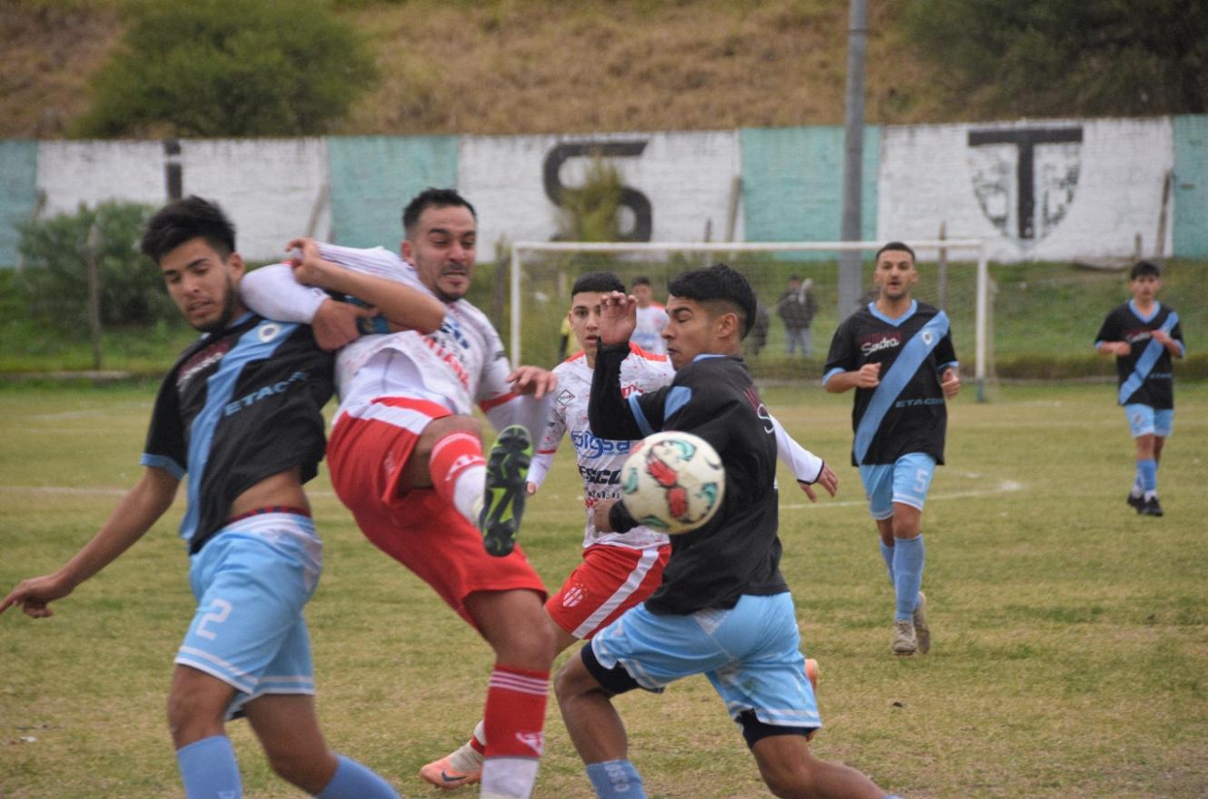 Fútbol: Atlético Paraná recibirá a Don Bosco en el inicio del TRFA
