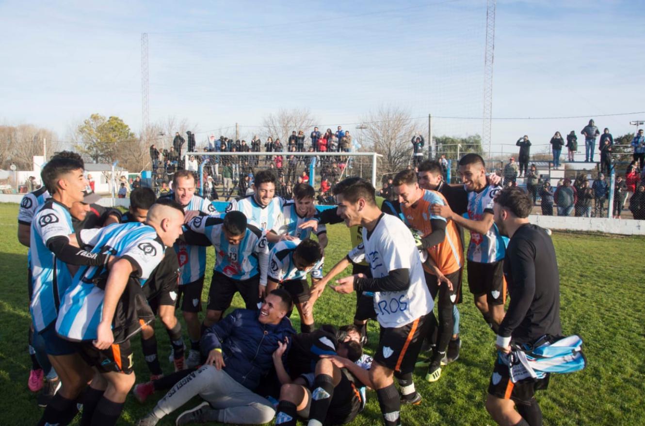 Belgrano se consagró campeón de la Liga Paranaense de Fútbol