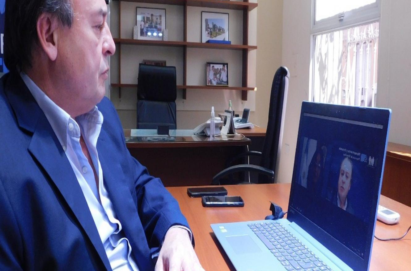 Marcelo Bisogni con intendentes