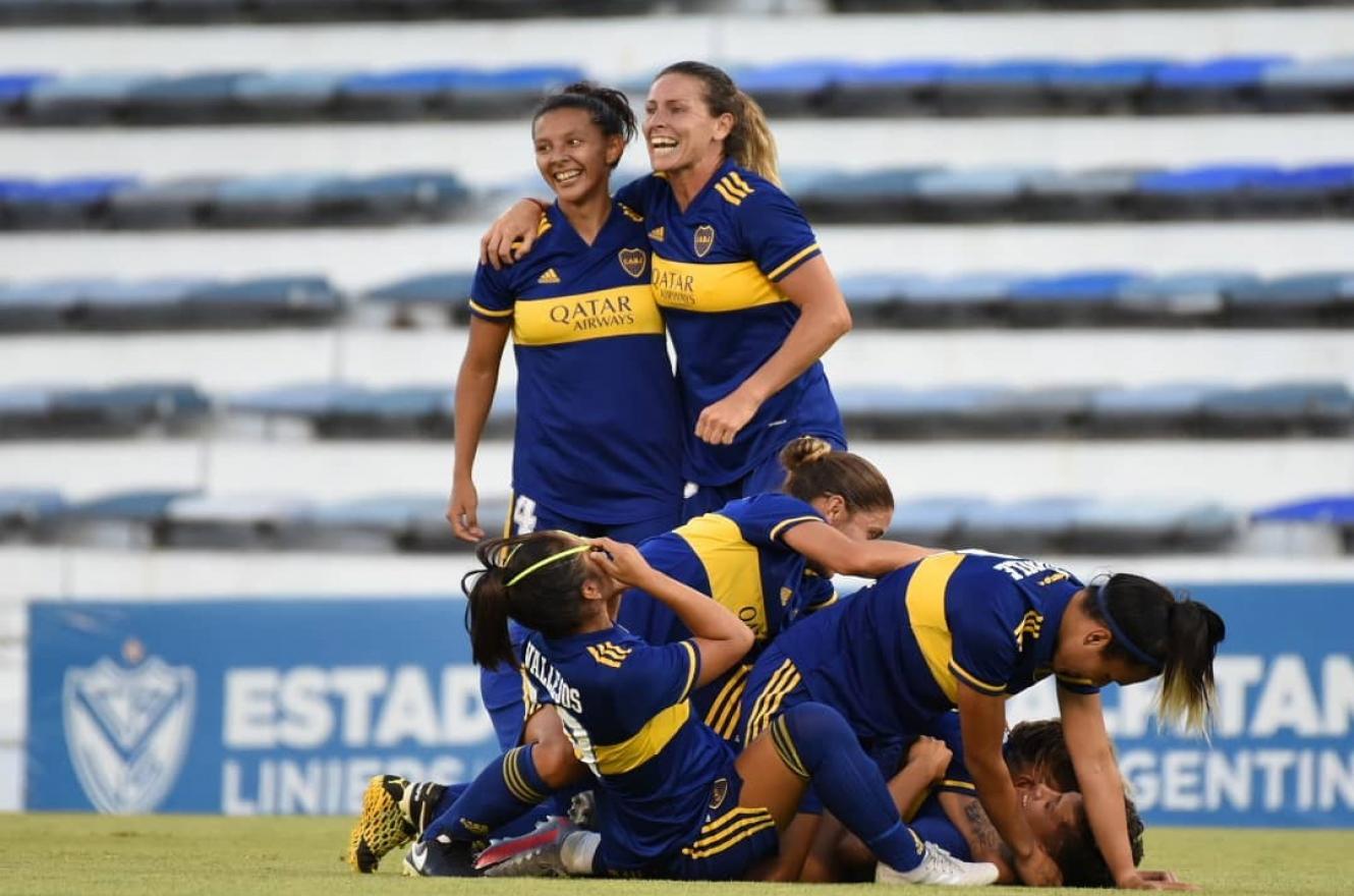 Fútbol: Boca aplastó a River para quedarse con el primer torneo profesional femenino