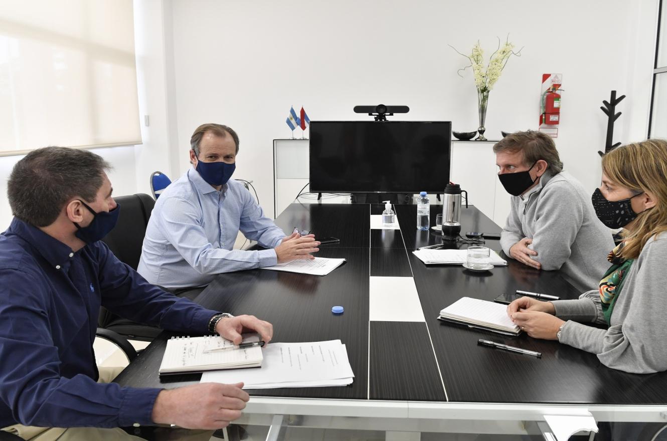 Bordet anunció beneficios impositivos para sectores afectados por la pandemia