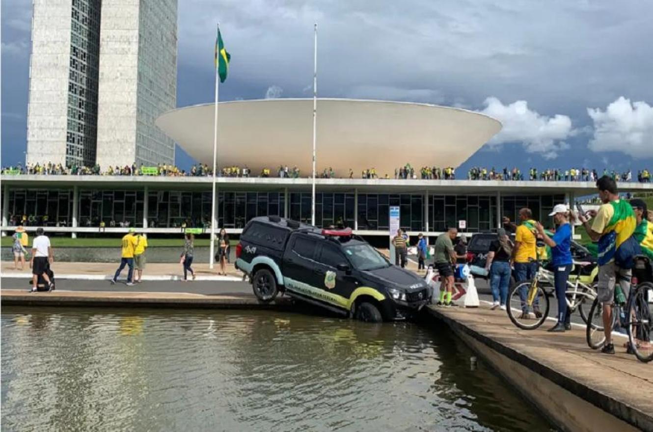 Los manifestantes golpistas protestan contra el regreso al poder de Lula da Silva, quien fue investido hace una semana como nuevo presidente.