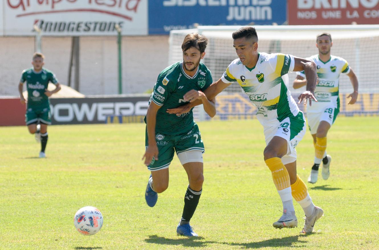 En Sarmiento de Junín la duda es Bravo o el entrerriano Pombo para visitar a Patronato