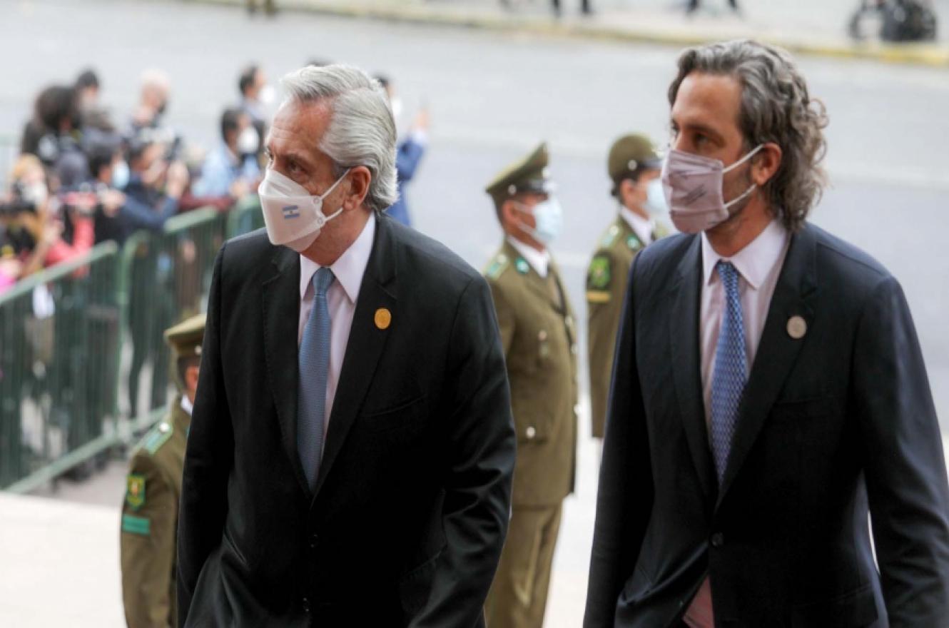 "Nos une una agenda muy importante" con el gobierno de Chile, destacó Cafiero