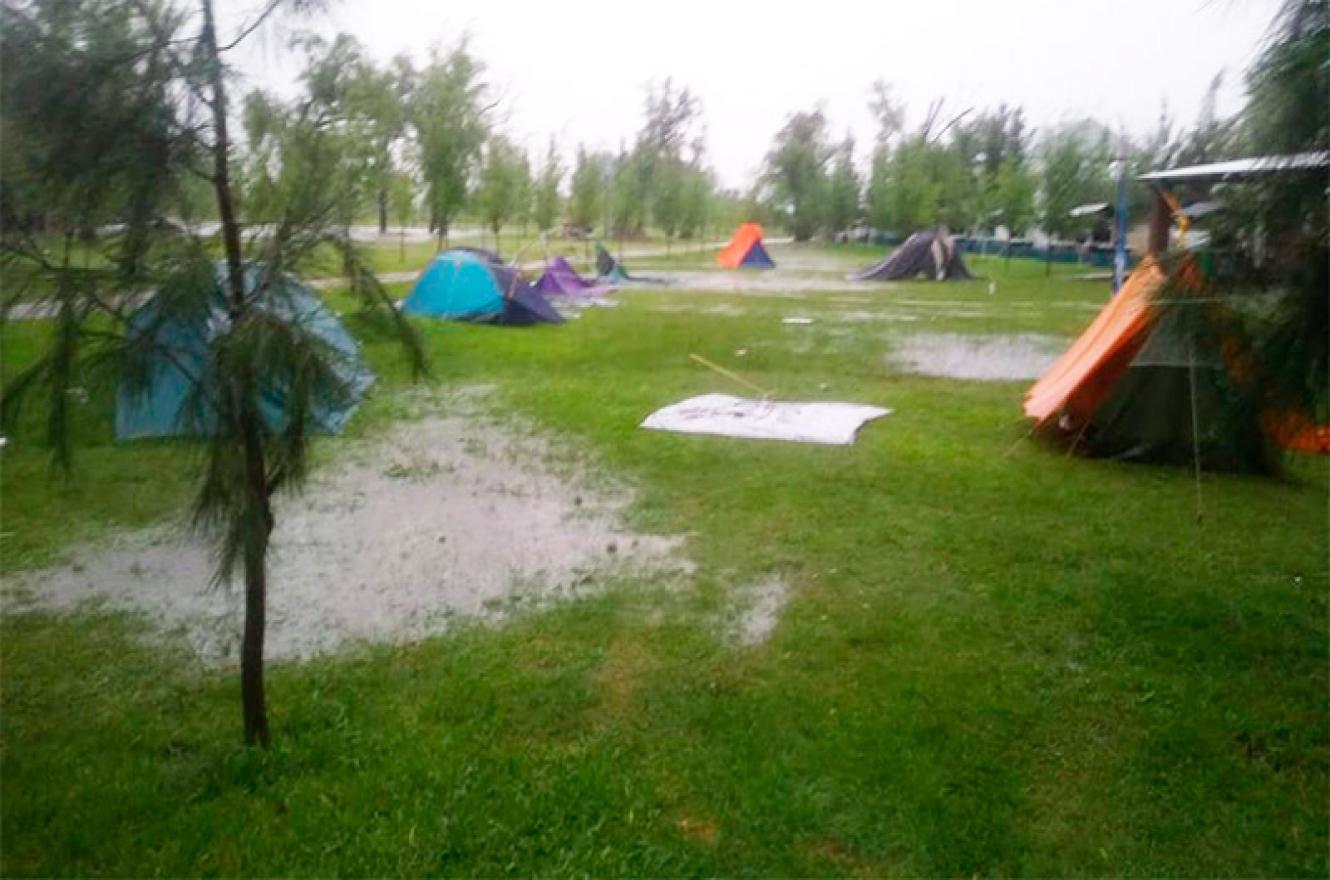 Por el temporal, debieron evacuar a niños scouts de un camping en Ibicuy