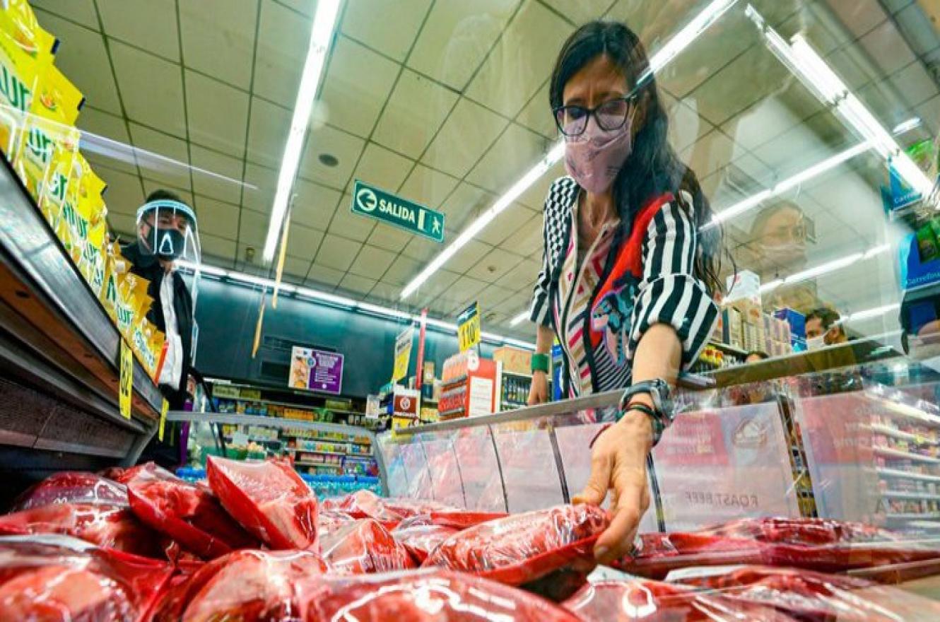 Desde el radicalismo cuestionaron la posible prohibición de exportar carne