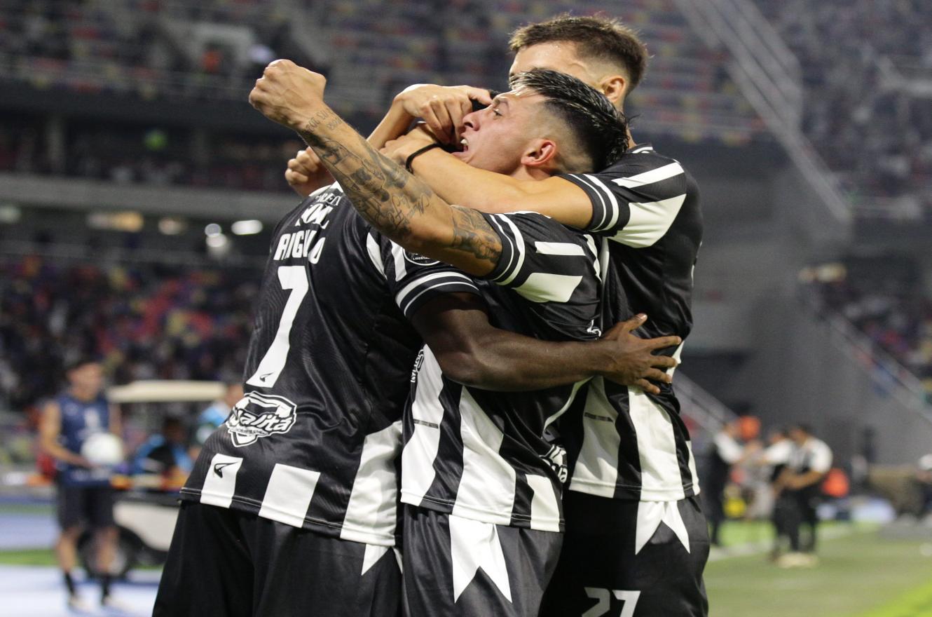 Central Córdoba ganó y lidera su grupo en la Copa Libertadores