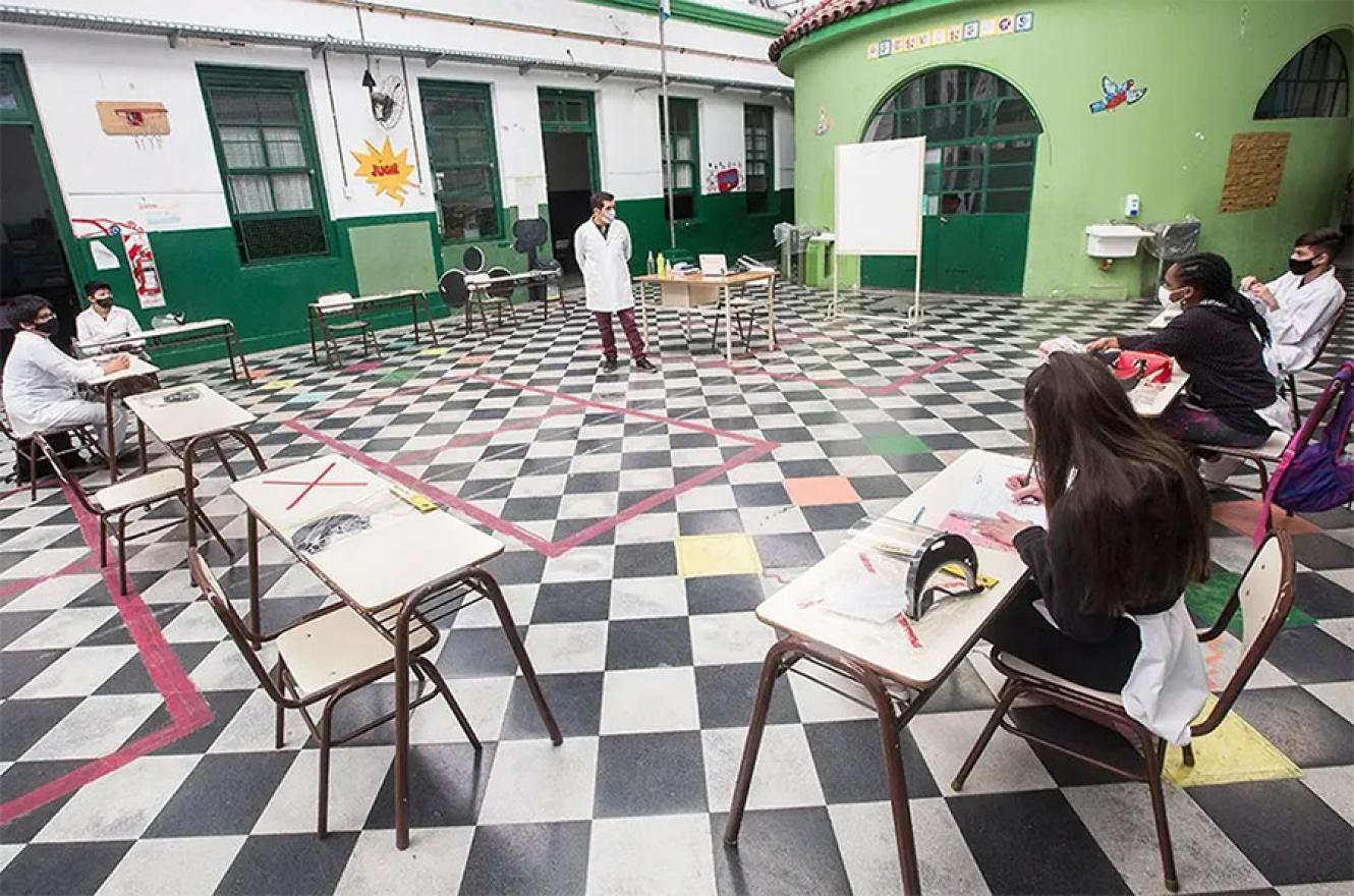 En muchas provincias, como Entre Ríos, las clases se retomaron en forma gradual en el último tiempo. El año que viene, el ciclo lectivo comenzará el 1° de marzo.