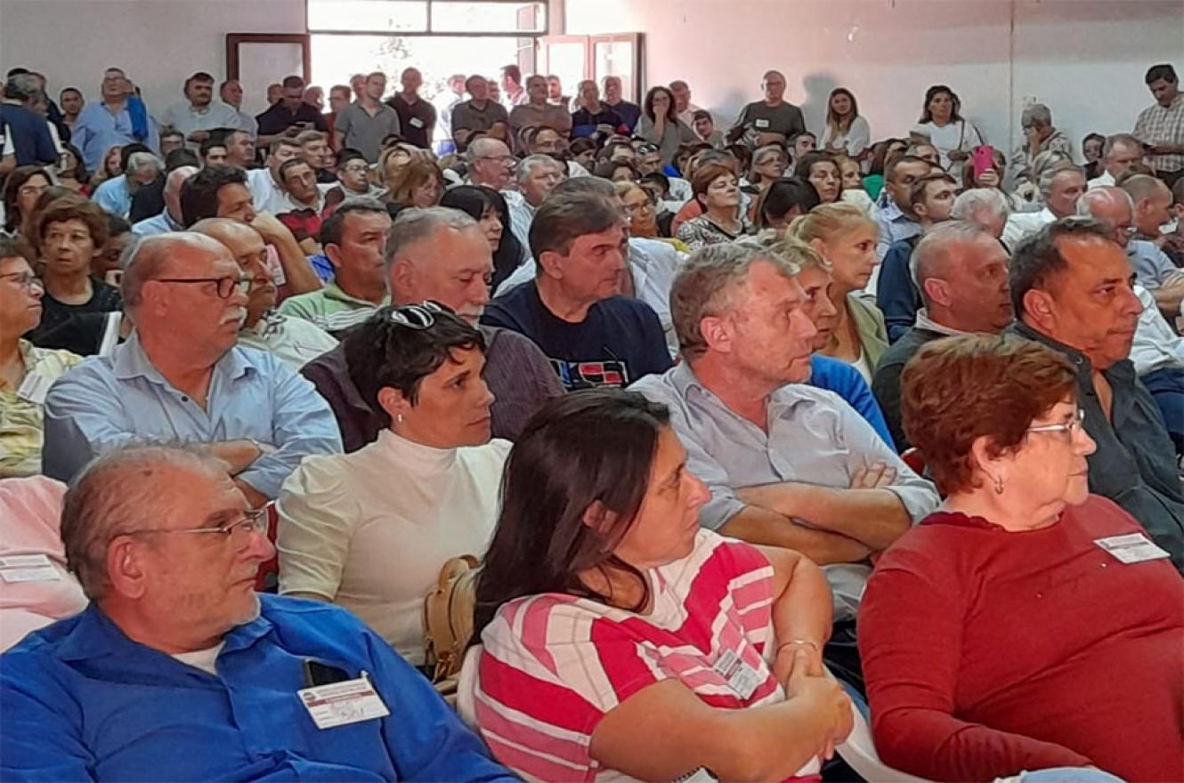 Pedro Galimberti participó del Congreso provincial de la UCR donde se ratificó su pertenencia electoral en Juntos por Entre Ríos.