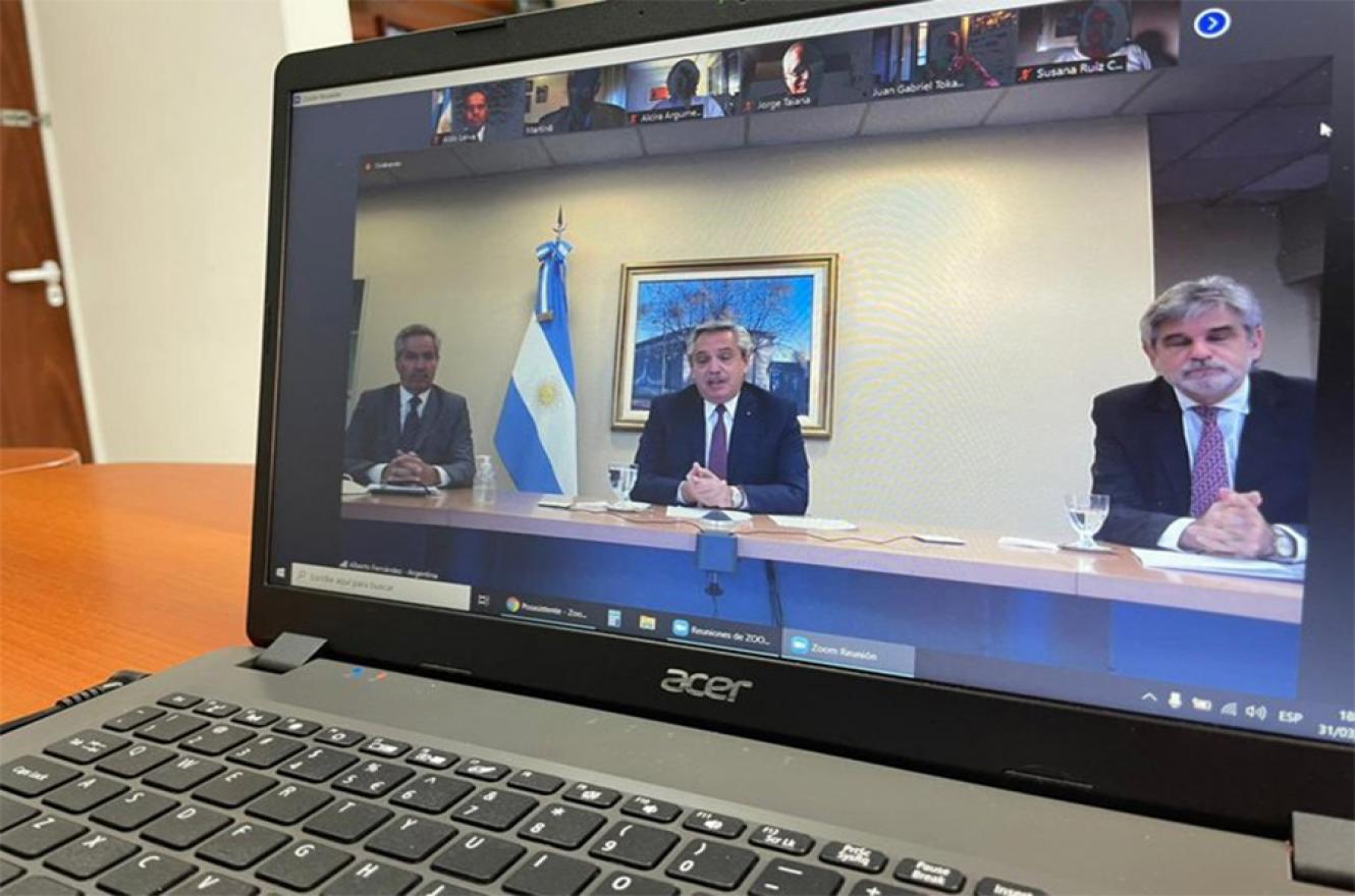 Felipe Solá, Alberto Fernández y Daniel Filmus, durante el encuentro del Consejo Nacional de Asuntos Relativos a las Islas Malvinas, Georgias del Sur, Sándwich del Sur y los Espacios Marítimos e Insulares.