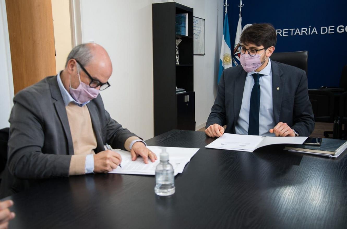 El municipio firmó un convenio de pasantías con la UNL