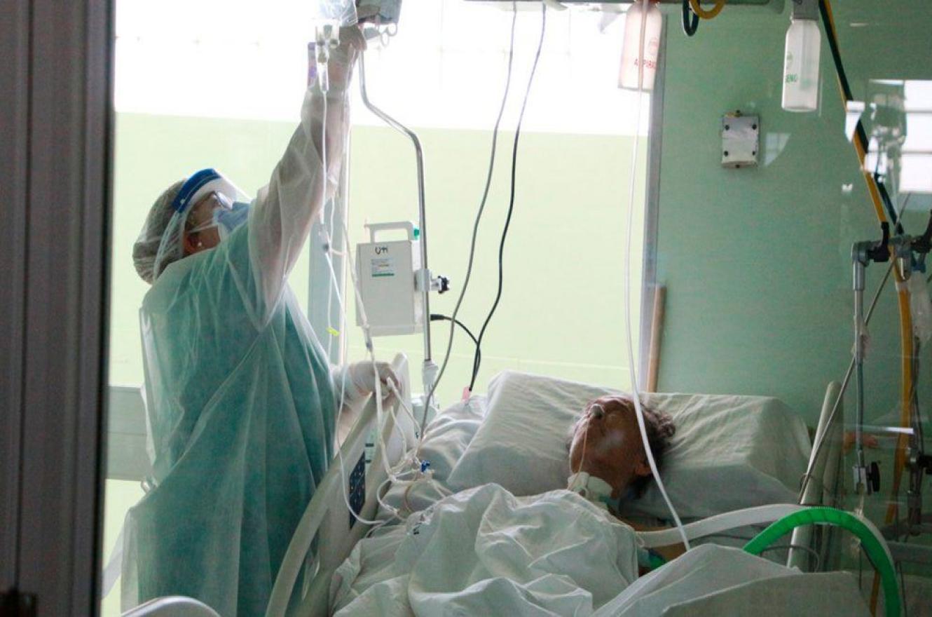 coronavirus terapia intensiva
