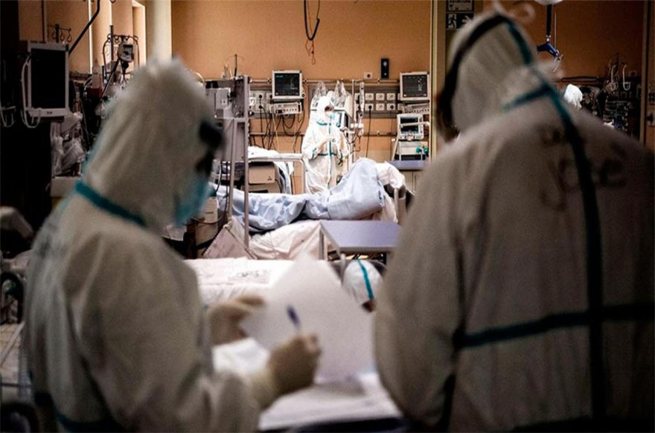 El Ministerio de Salud de la Nación confirmó que en las últimas 24 horas el número total de contagios desde el comienzo de la pandemia de la pandemia ascendió a 4.749.443, en tanto que los fallecimientos se ubican en 101.434.