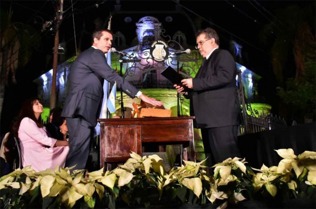 Enrique Cresto asumió su segundo mandato en la Municipalidad de Concordia, con la presencia del gobernador Gustavo Bordet y un saludo grabado del ex gobernador Sergio Urribarri.