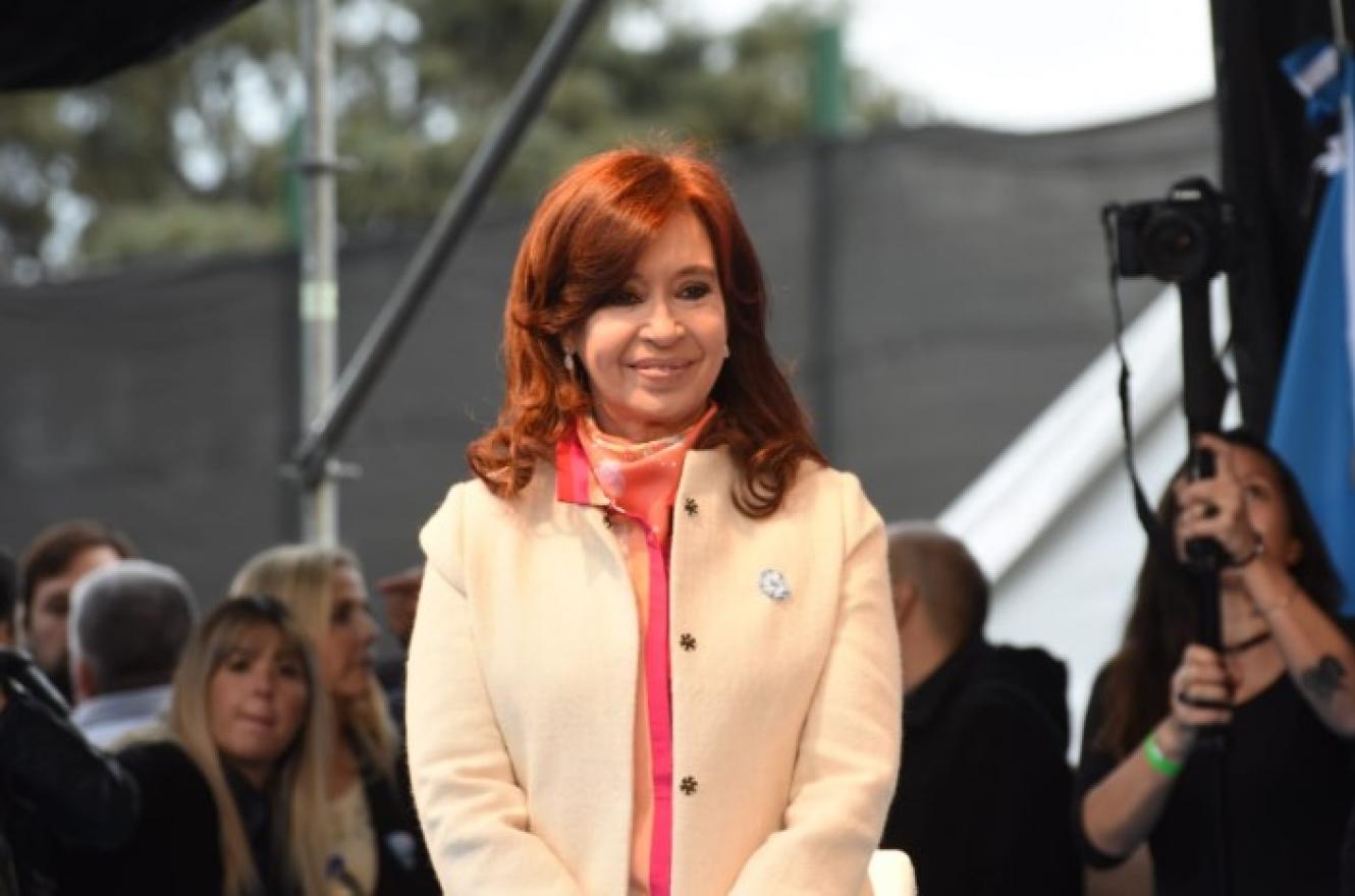 Autorizaron a Cristina Kirchner a ausentarse del juicio por la obra pública
