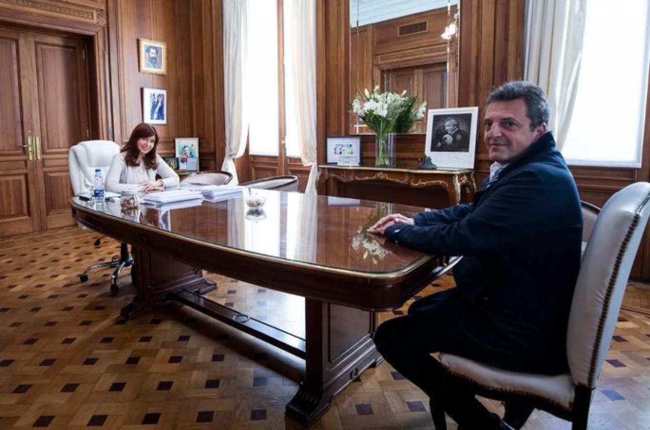 Cristina Kirchner recibió a Massa antes de que asuma como ministro de Economía