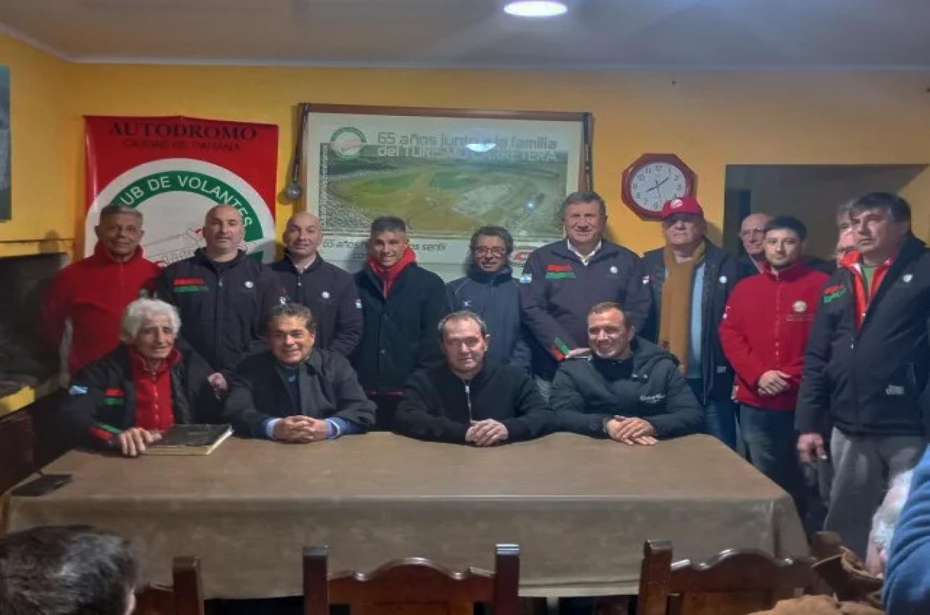 El “Gurí” Martínez asumió la presidencia del CVE y presentó la vuelta del TC a Paraná
