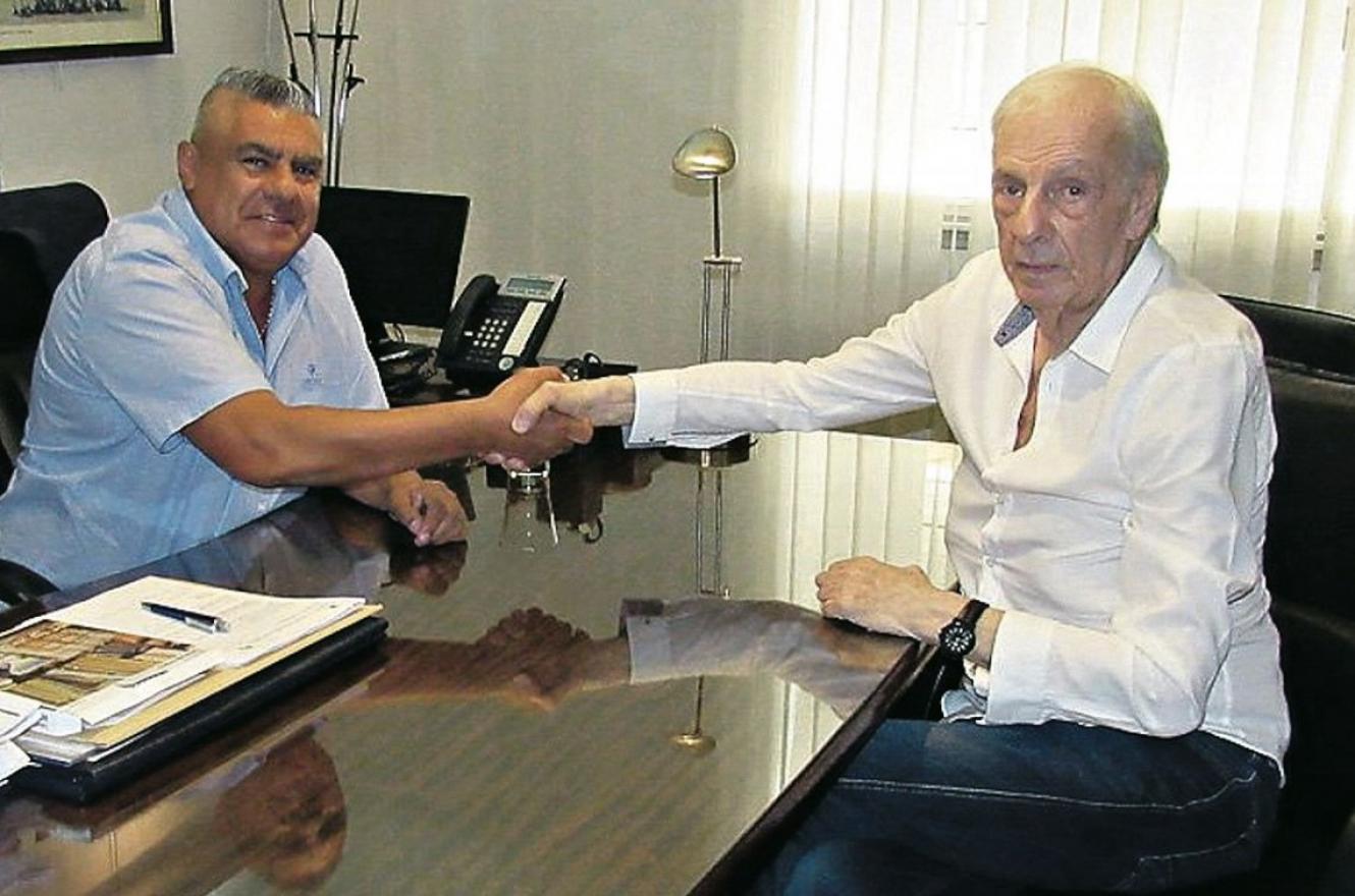 Según Menotti, la AFA le extenderá el contrato a Scaloni hasta el Mundial 2022