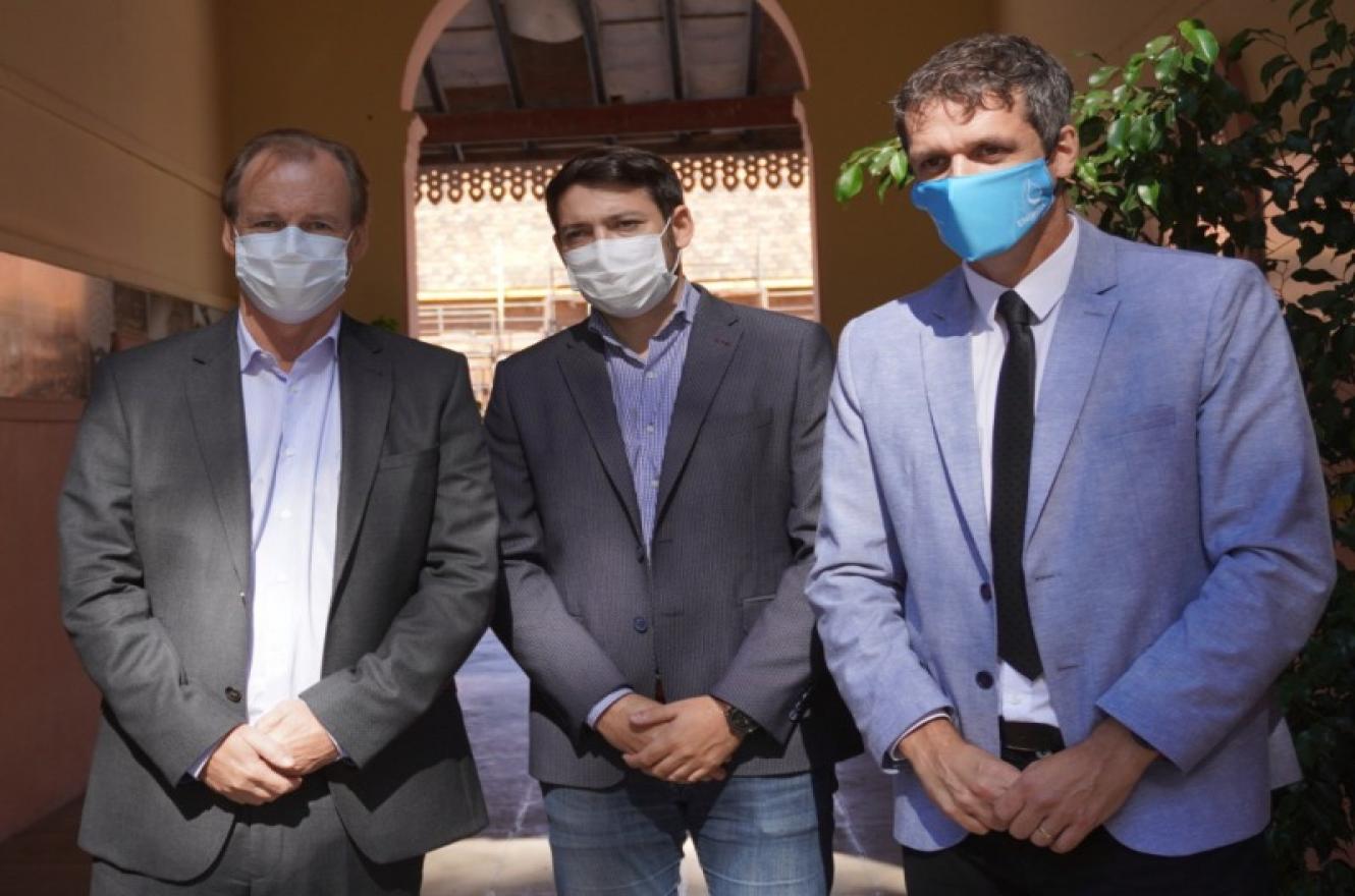 Bordet, Díaz Chaves y Cresto