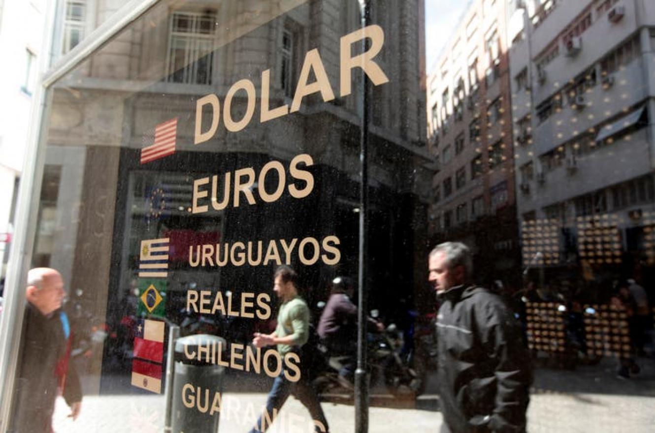 Dólar