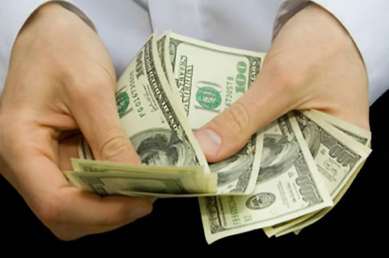 El dólar turista superó por primera vez los $83