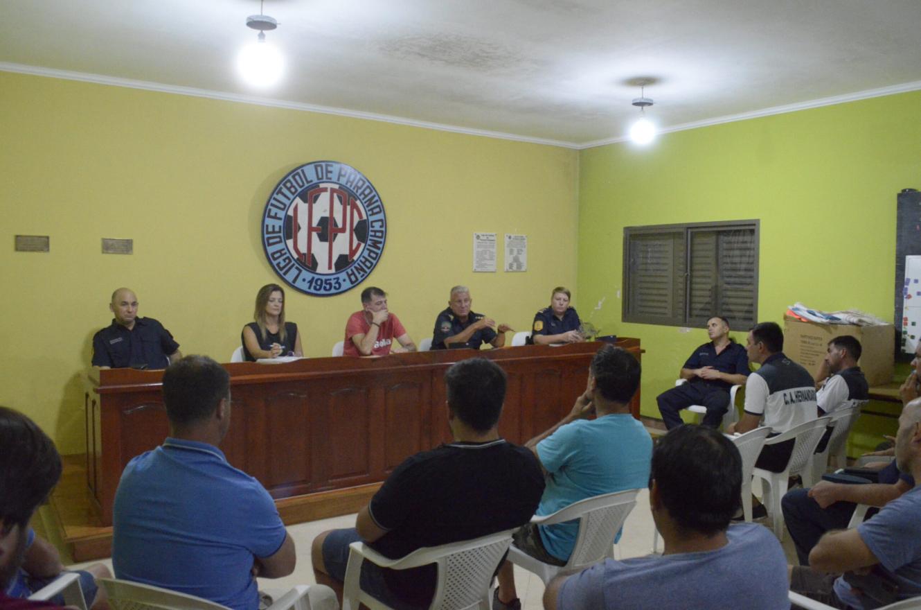 Fútbol: la Liga de Paraná Campaña postergó su actividad por el intenso calor