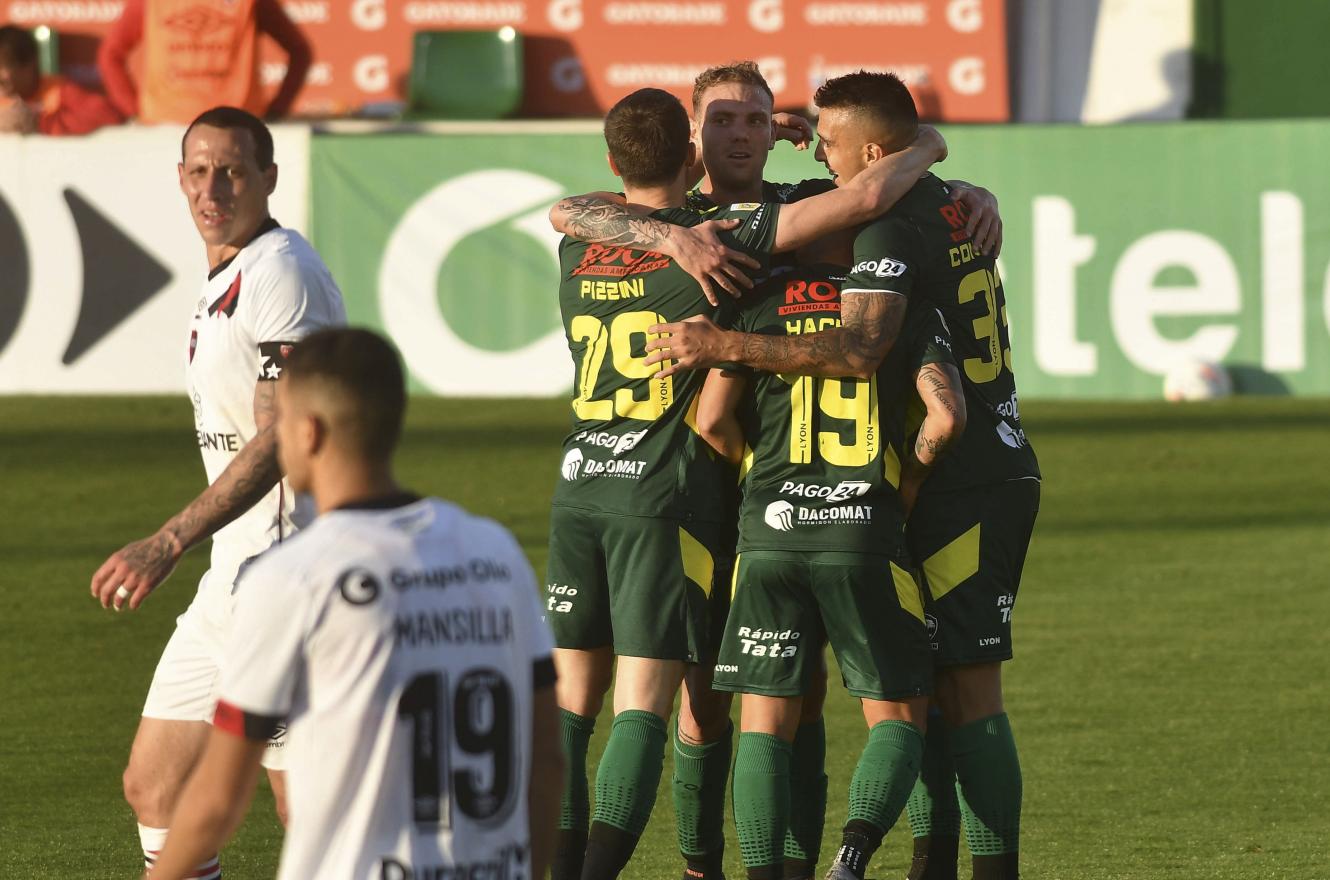 Defensa y Justicia derrotó a Newell’s y lo alcanzó en la tabla de posiciones