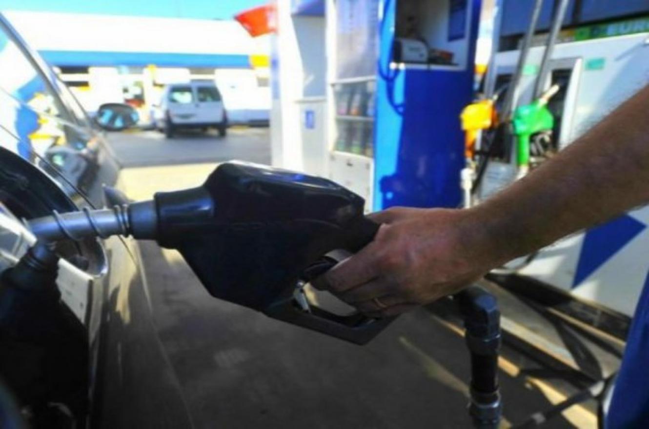 Alberto Fernández anticipó que el precio de los combustibles "se va a mantener"