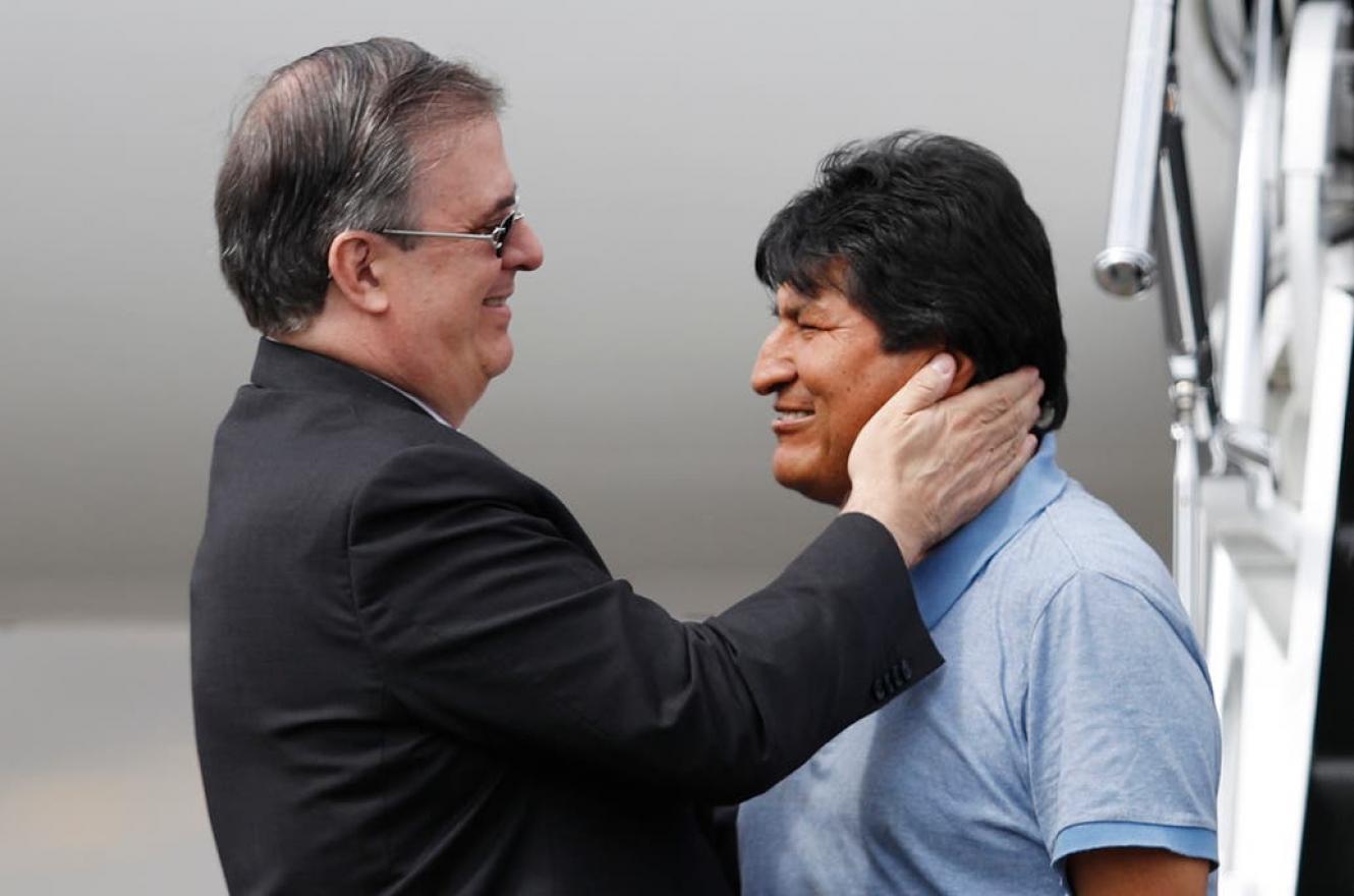 Evo Morales y el canciller mexicano