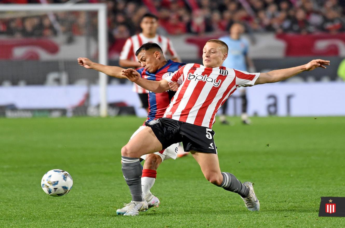 En La Plata, Estudiantes y San Lorenzo empataron sin goles en un friccionado duelo