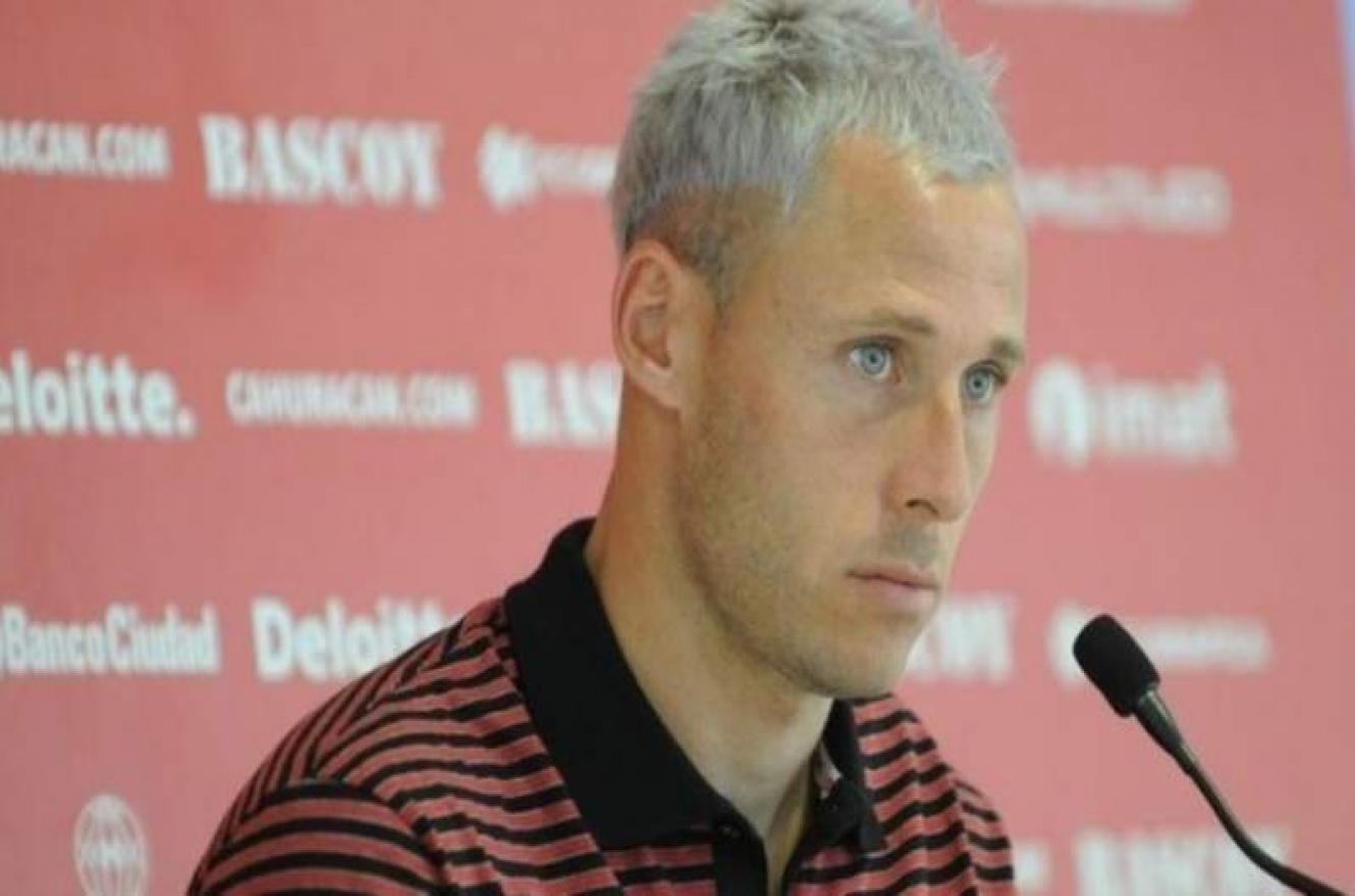 Tras su repentino retiro, Israel Damonte será el nuevo director técnico de Huracán