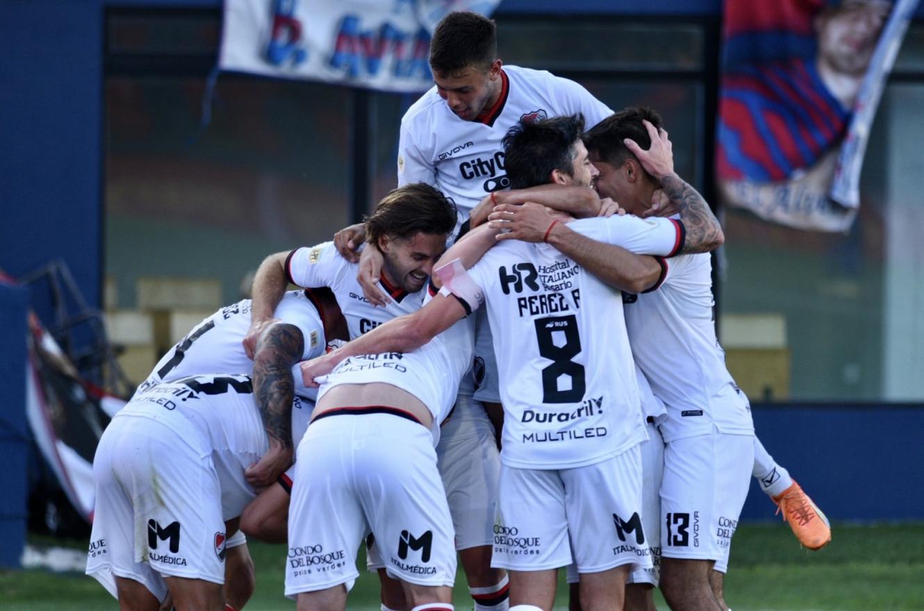 Una ráfaga de goles le bastó a Newell’s para derrotar a Tigre como visitante