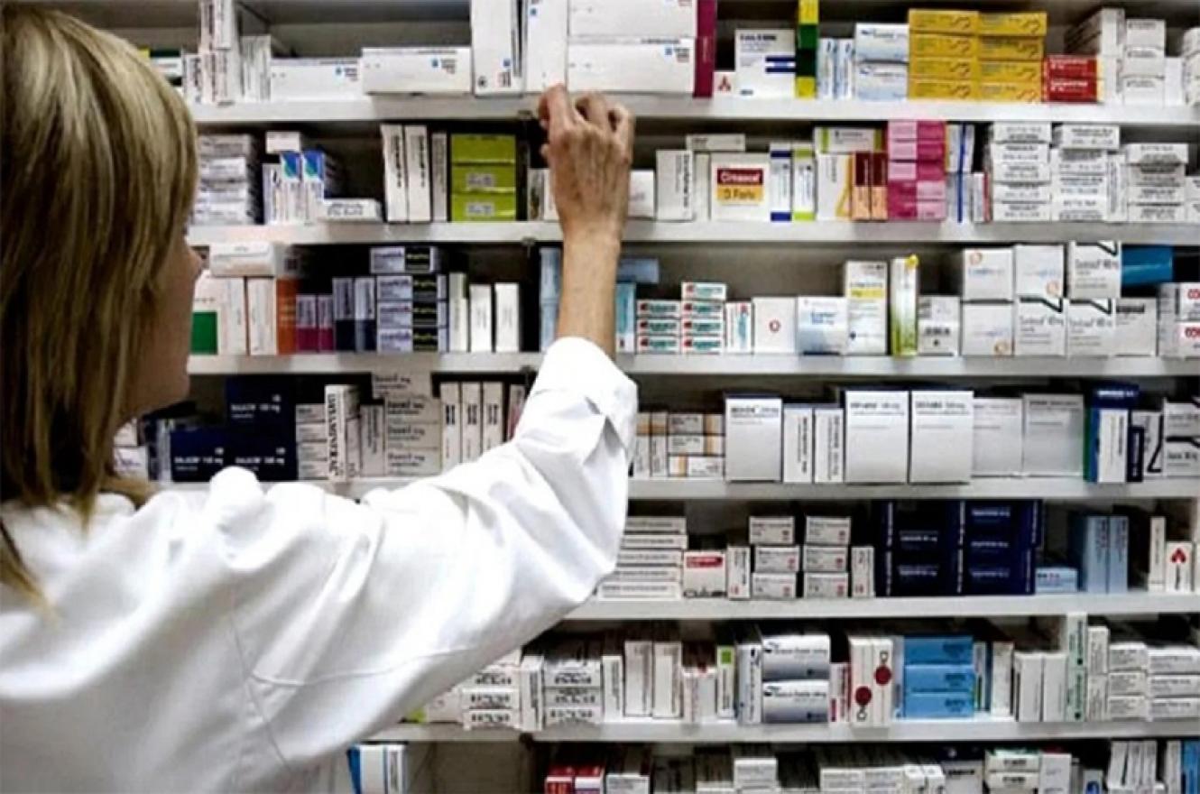 Ir a la farmacia ya es casi prohibitivo para muchos “bolsillos”, incluso clase media. la “desregulación” llevó los medicamentos a precios siderales para la economía argentina.