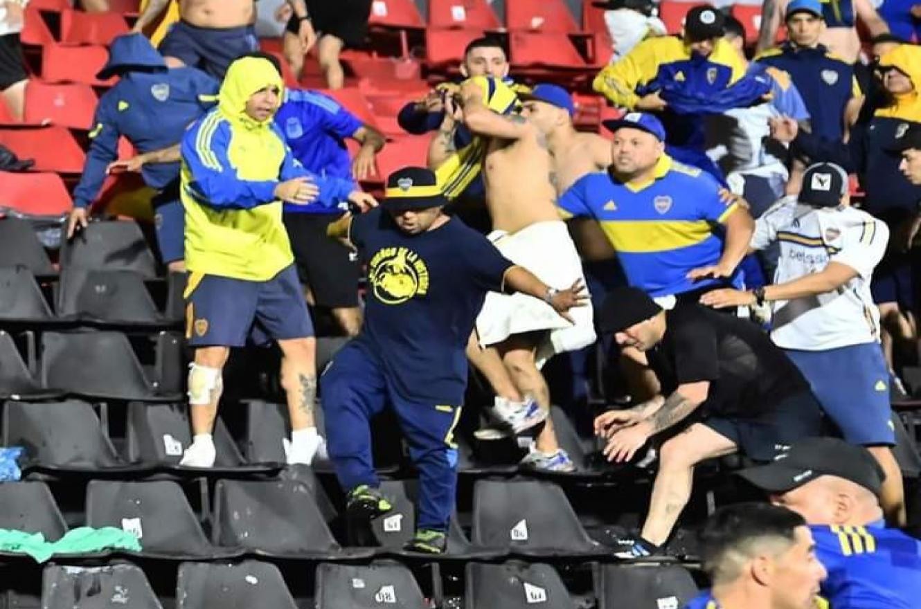 Graves incidentes empañaron el partido de Boca-Gimnasia por Copa Argentina
