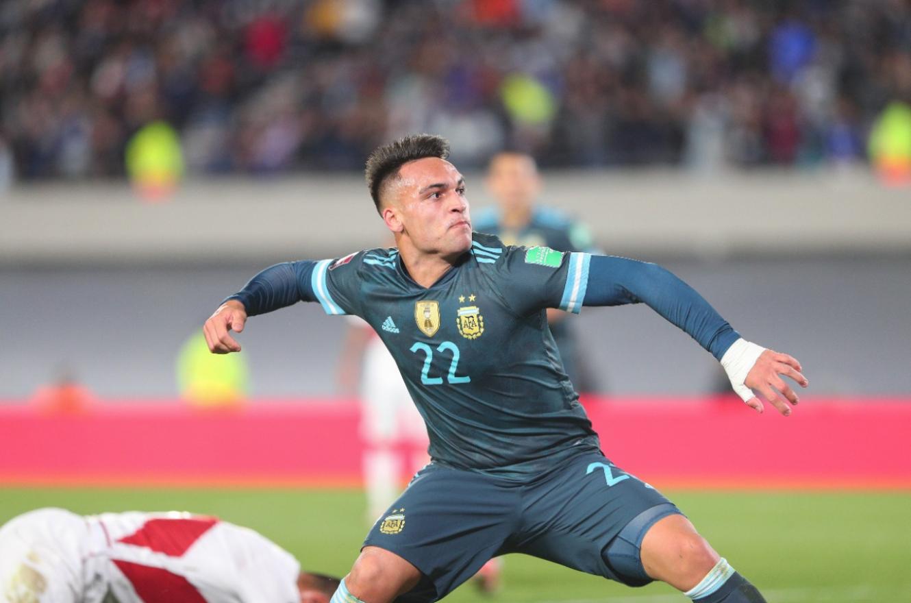 Con un gol de Lautaro Martínez, Argentina venció a Perú y dio otro paso hacia Qatar 2022
