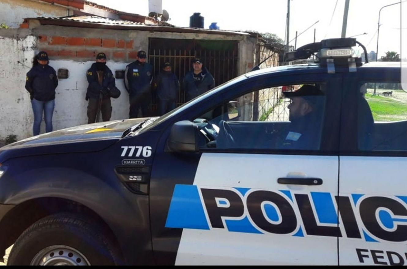 La Policía Federal realizó el viernes un importante procedimiento antidrogas en el barrio Toronjal de Concordia.
