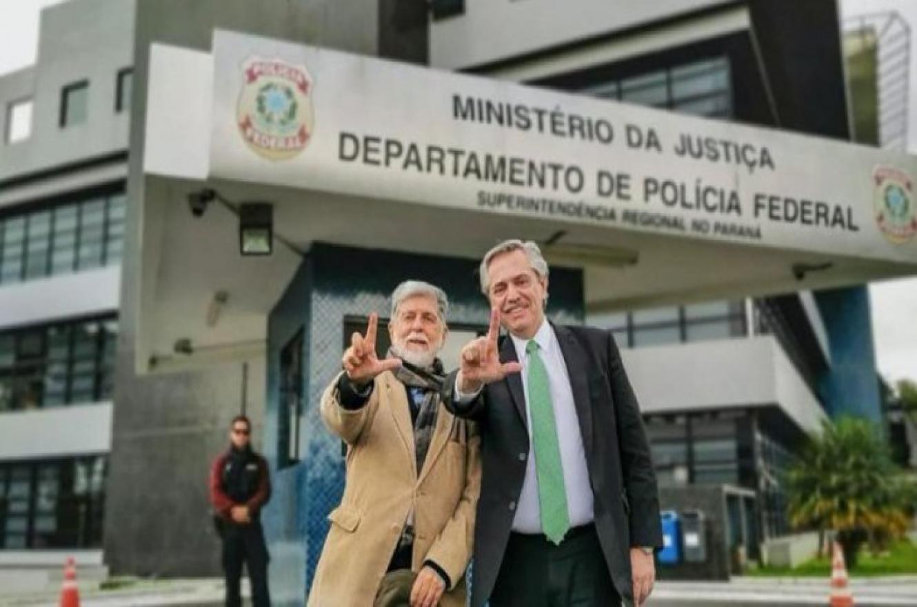 Fernández en Brasil