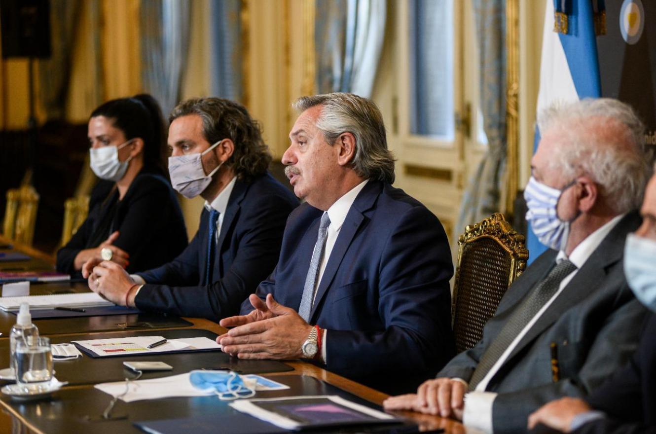 Alberto Fernández y gabinete virtual con gobernadores 