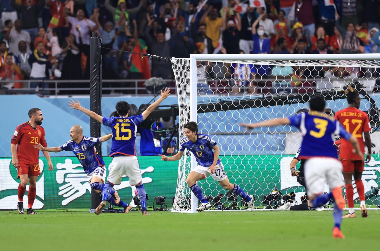 Japón dio otro batacazo mundial al vencer a España y ganar el “grupo de la muerte”