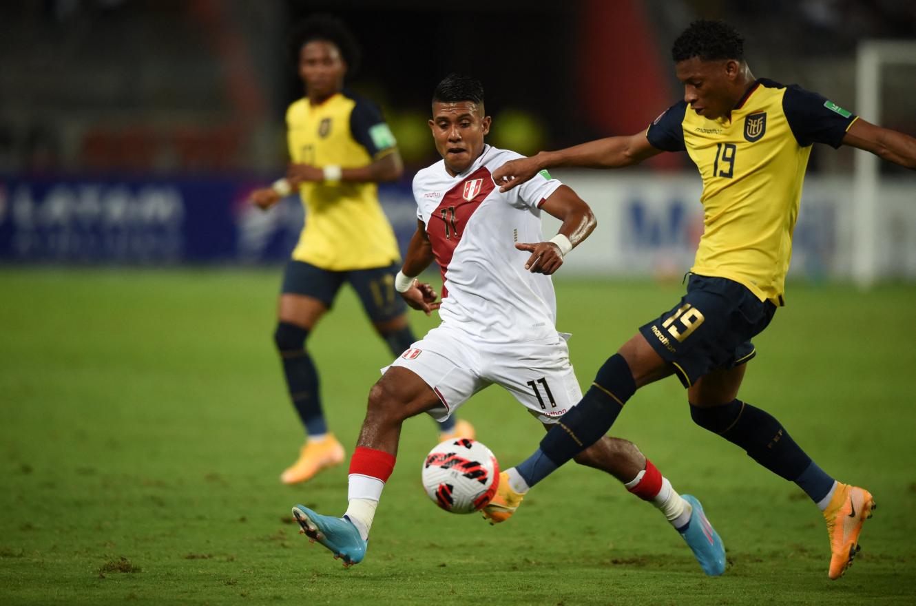 Ecuador empató con Perú y deberá esperar para asegurar su lugar en el Mundial
